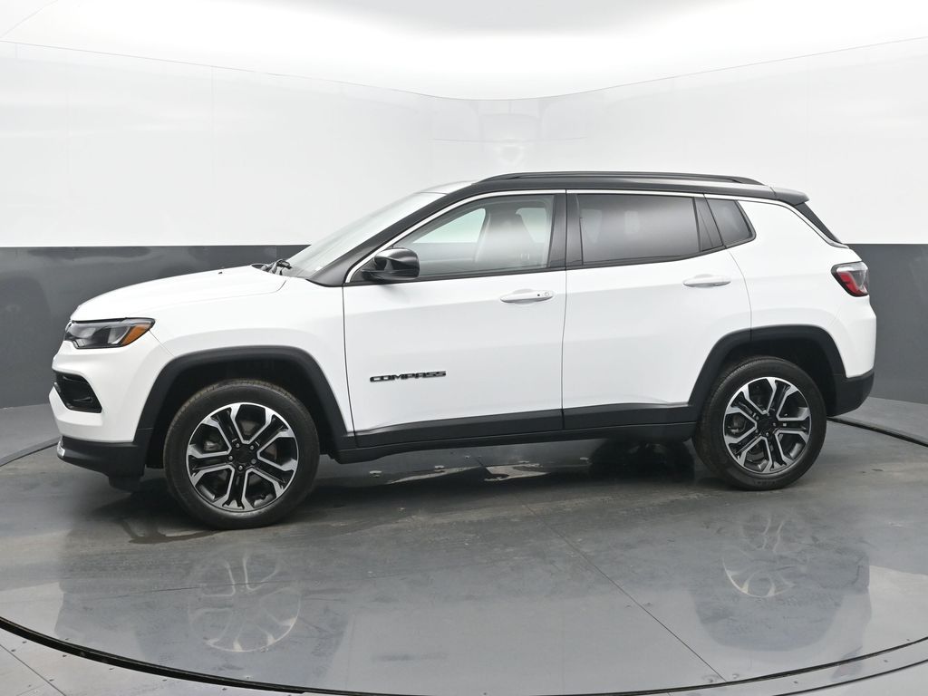 2022 Jeep Compass Limited photo 2