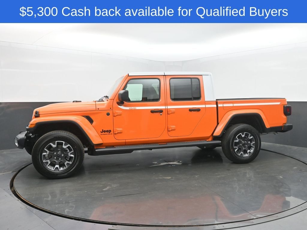 New 2026 Jeep Gladiator Sahara Pickup
