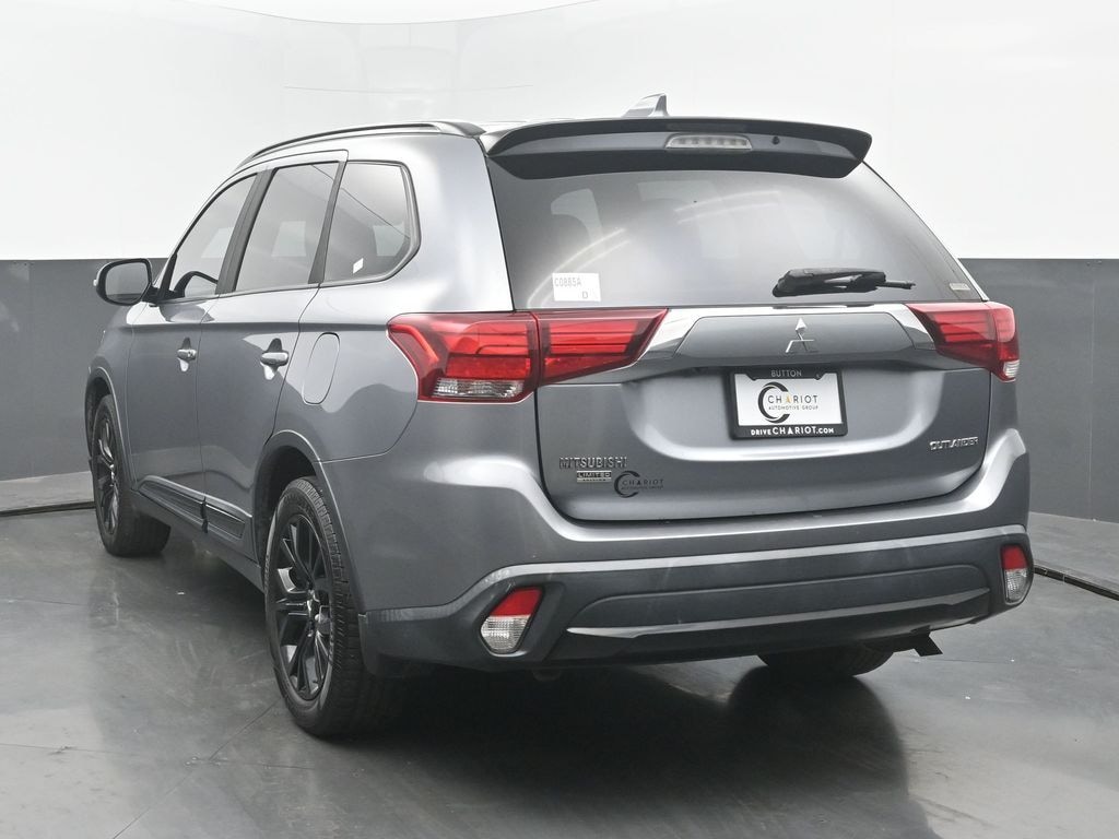 Used 2018 Mitsubishi Outlander LE SUV