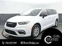 2026 Chrysler Pacifica Select Passenger Van