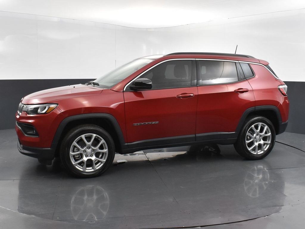 New 2024 Jeep Compass Latitude Lux Sport Utility