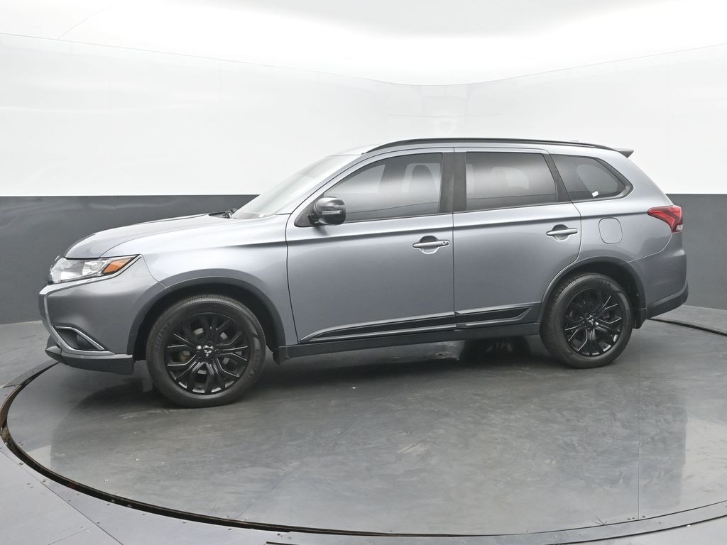 Used 2018 Mitsubishi Outlander LE SUV