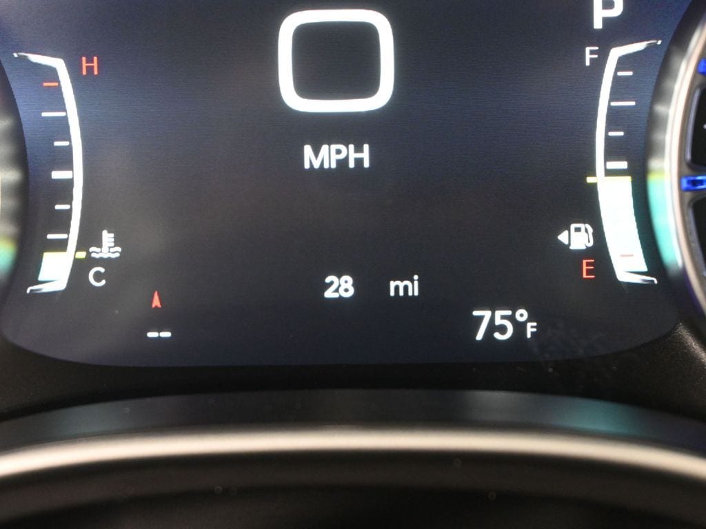 2026 Chrysler Pacifica Select - Photo 37