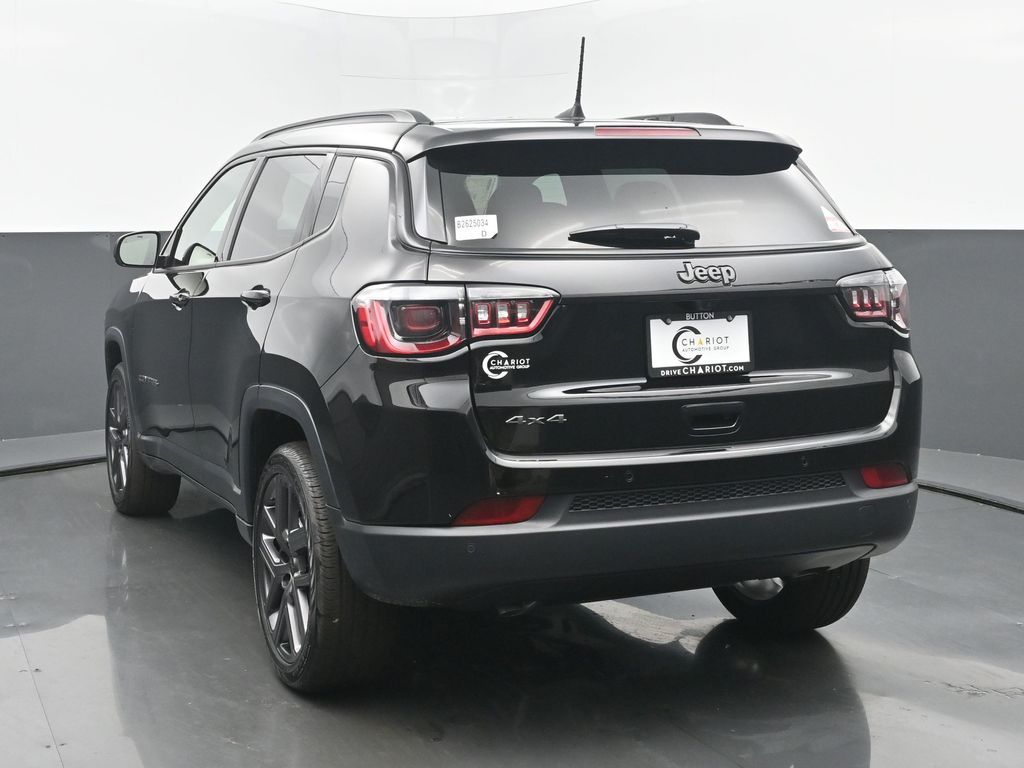2026 Jeep Compass Limited photo 4