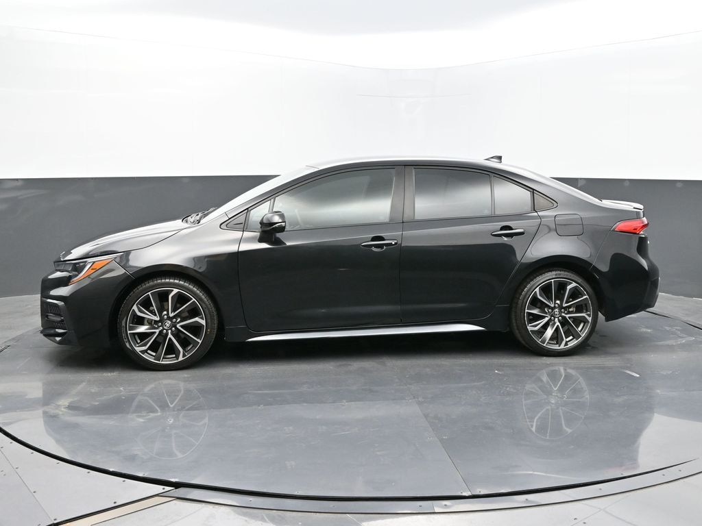 Used 2022 Toyota Corolla SE Sedan