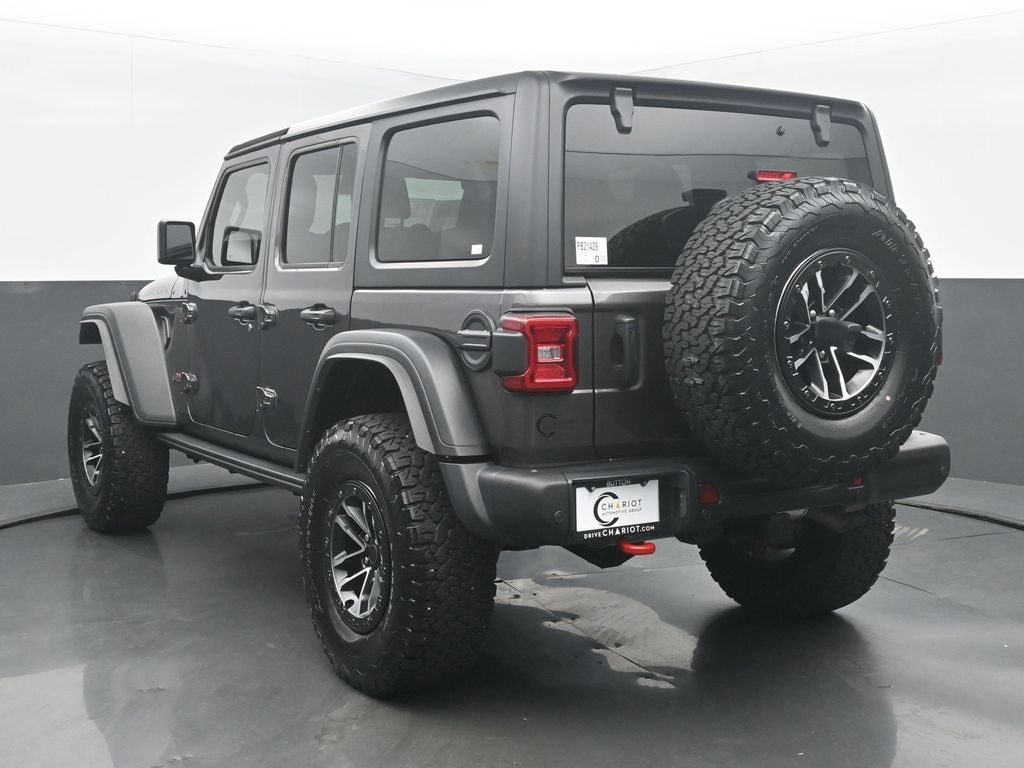 Used 2025 Jeep Wrangler Rubicon SUV