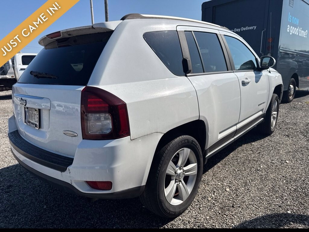 Used 2015 Jeep Compass Latitude SUV