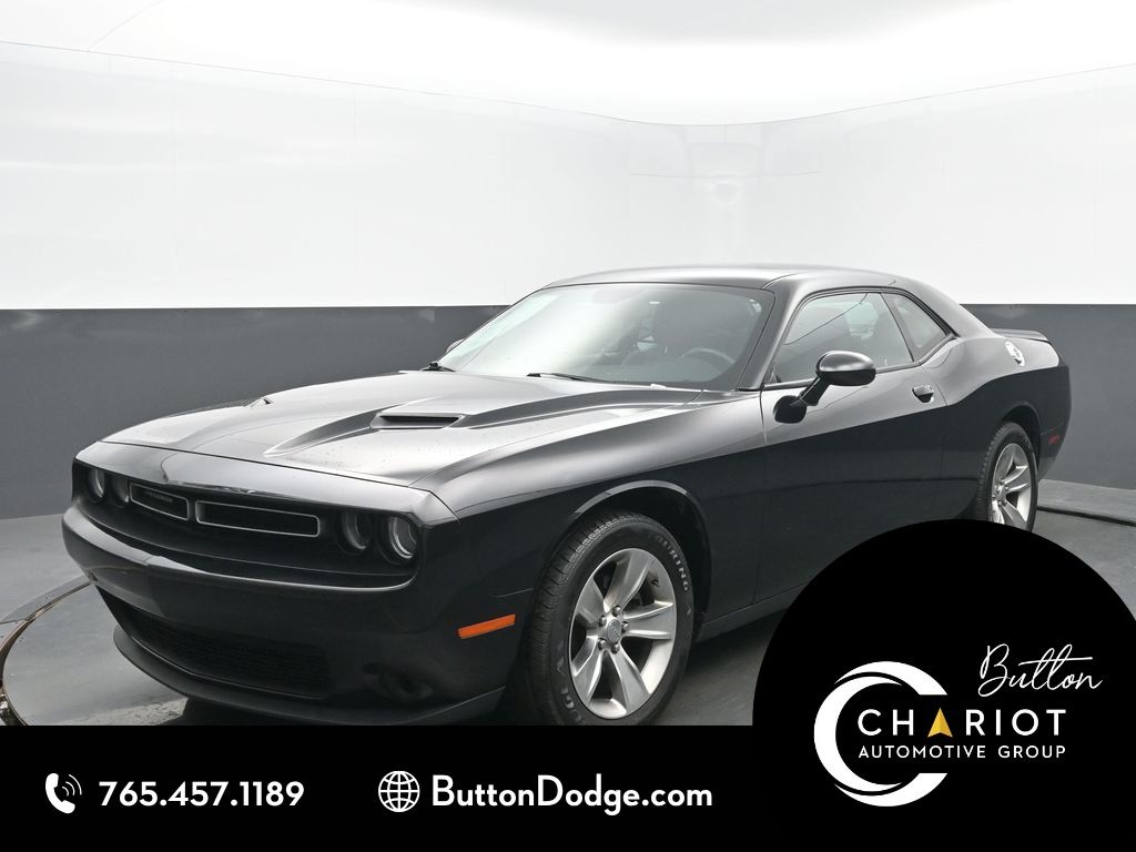 2019 Dodge Challenger SXT's photo