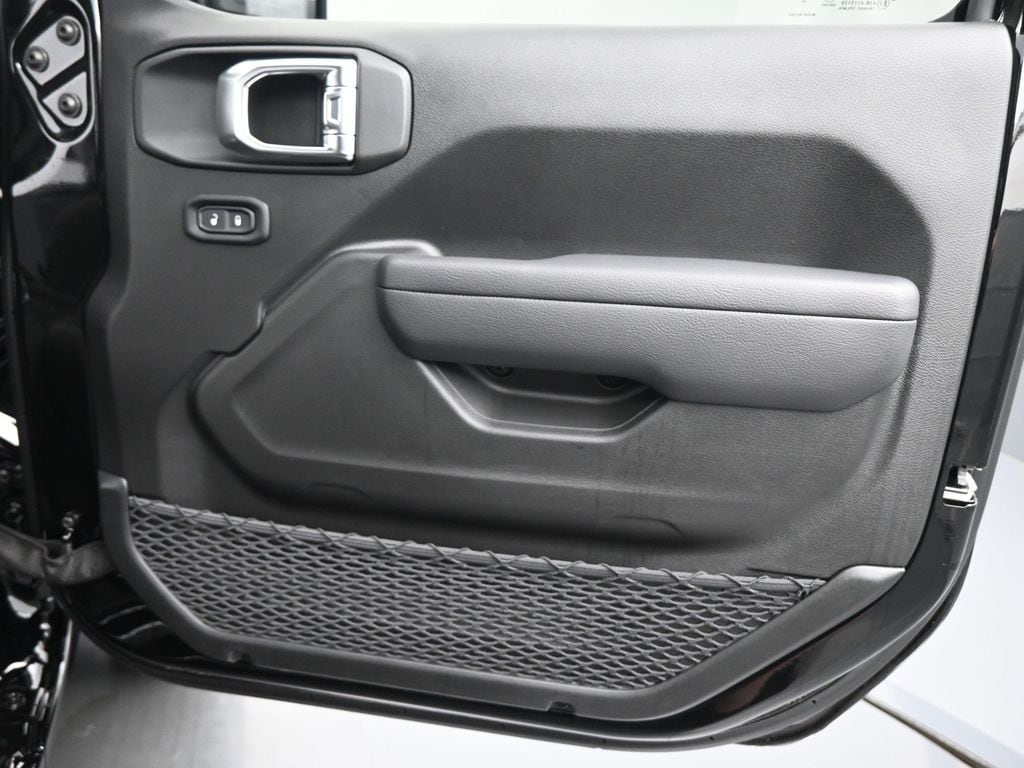 2025 Jeep Wrangler 4-Door Sport S - Photo 20