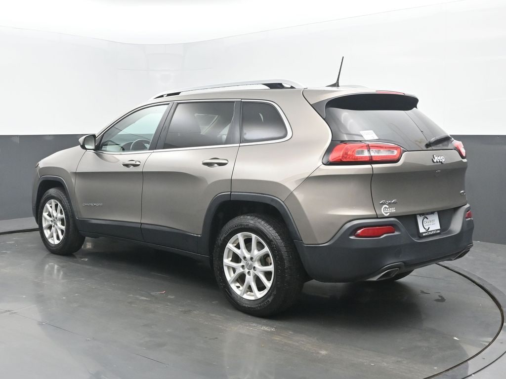 Used 2017 Jeep Cherokee Latitude SUV