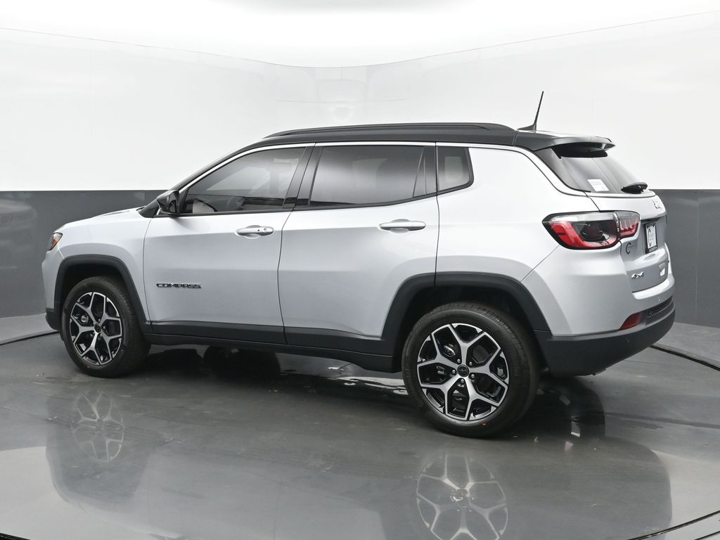 2025 Jeep Compass Limited photo 3