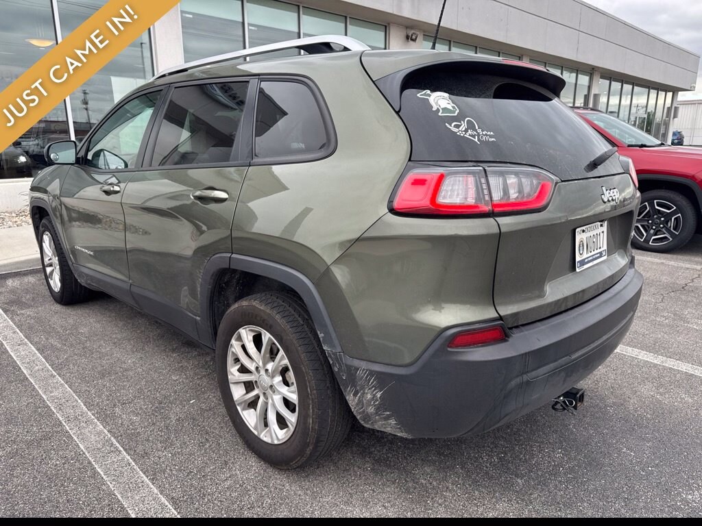Used 2021 Jeep Cherokee Latitude SUV