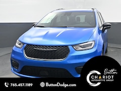 2026 Chrysler Pacifica Select Passenger Van