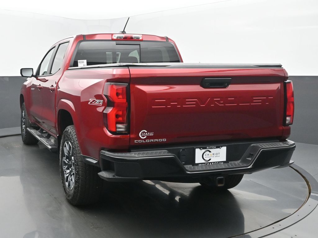 2024 Chevrolet Colorado Z71 photo 4