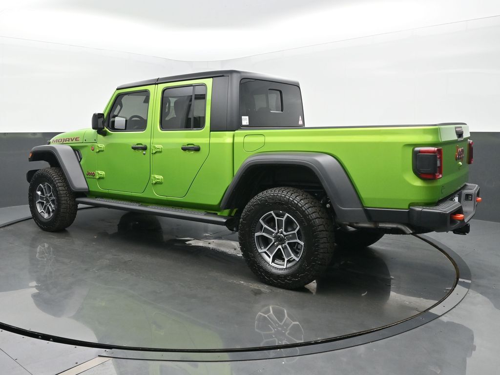 2025 Jeep Gladiator Mojave photo 3