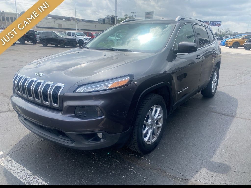 Used 2014 Jeep Cherokee Latitude with VIN 1C4PJMCS5EW138590 for sale in Kokomo, IN