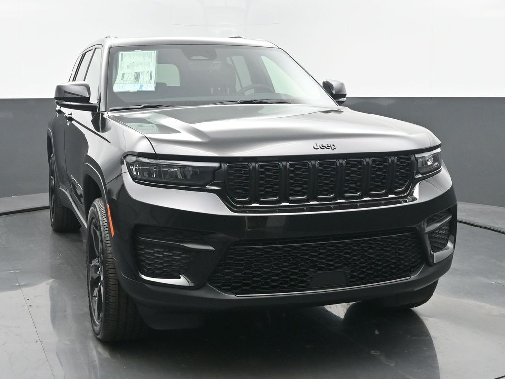 New 2025 Jeep Grand Cherokee Altitude X Sport Utility