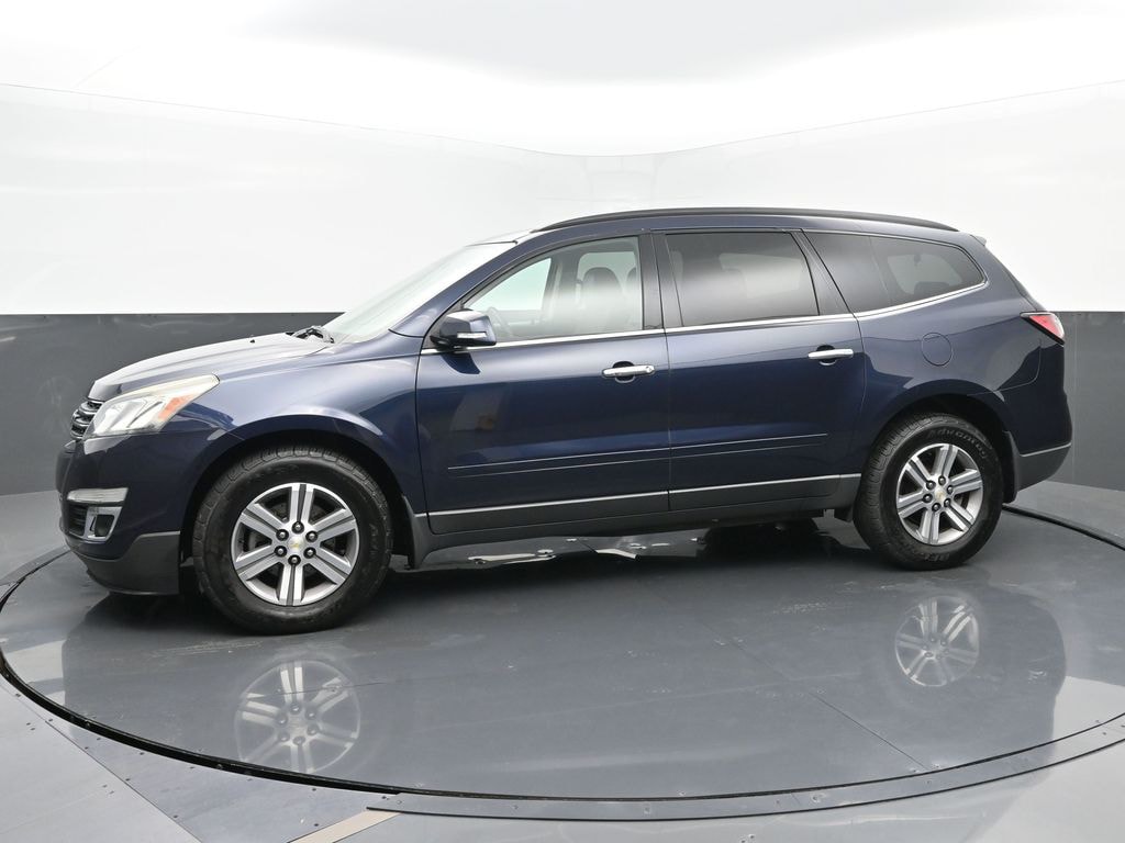 Used 2015 Chevrolet Traverse 2LT with VIN 1GNKVHKD7FJ116136 for sale in Kokomo, IN