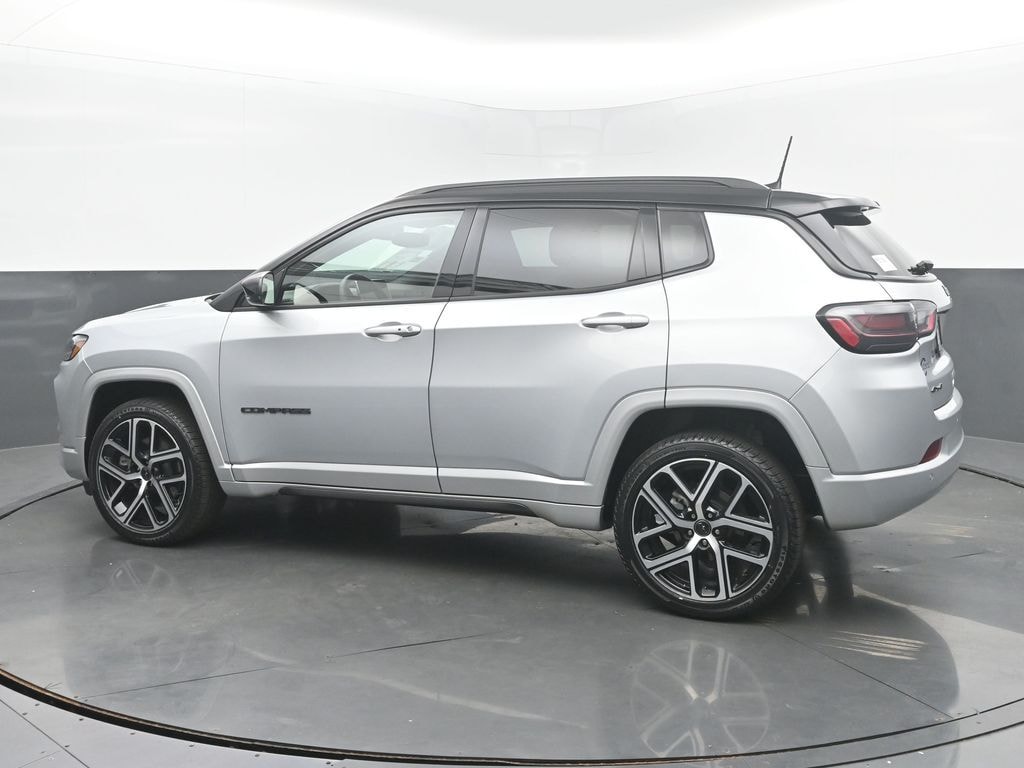 Used 2025 Jeep Compass Limited SUV