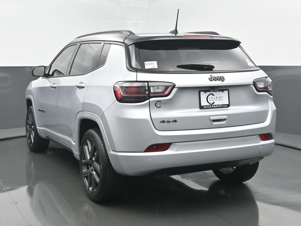 2025 Jeep Compass Limited photo 4
