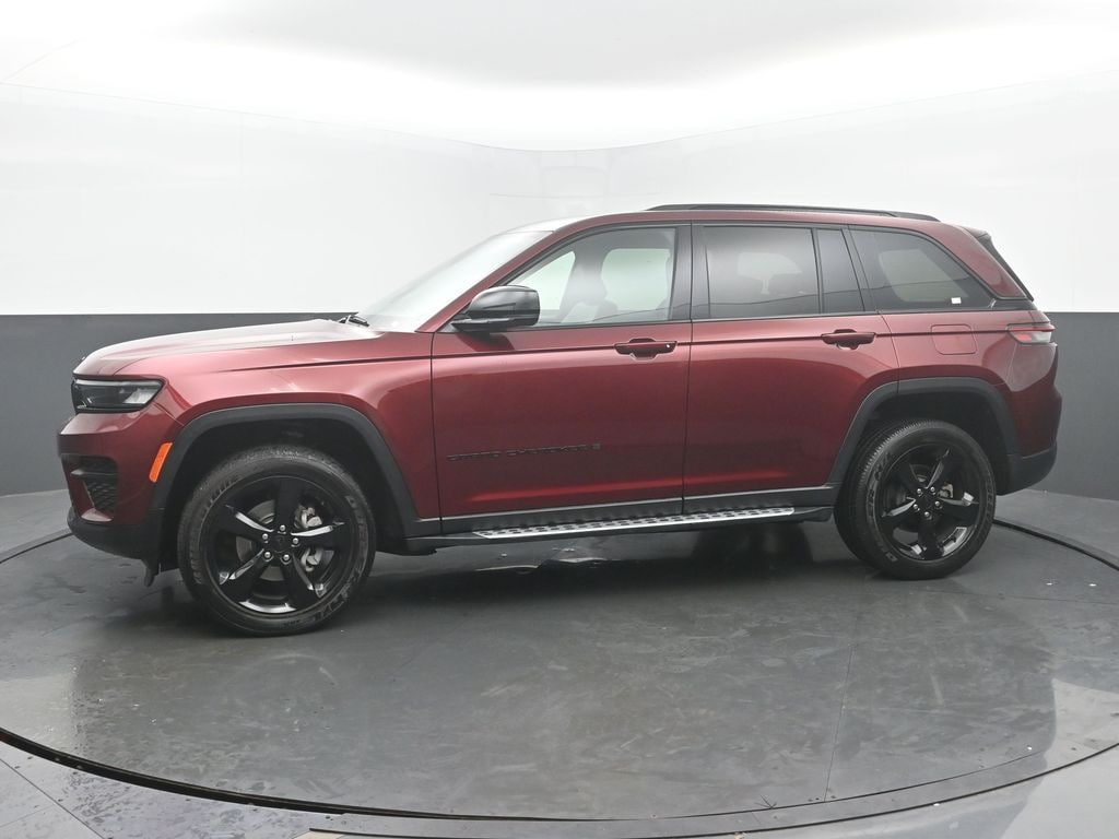 Used 2024 Jeep Grand Cherokee Altitude X SUV