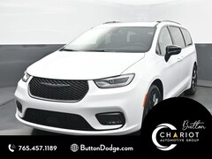 2026 Chrysler Pacifica Limited Passenger Van