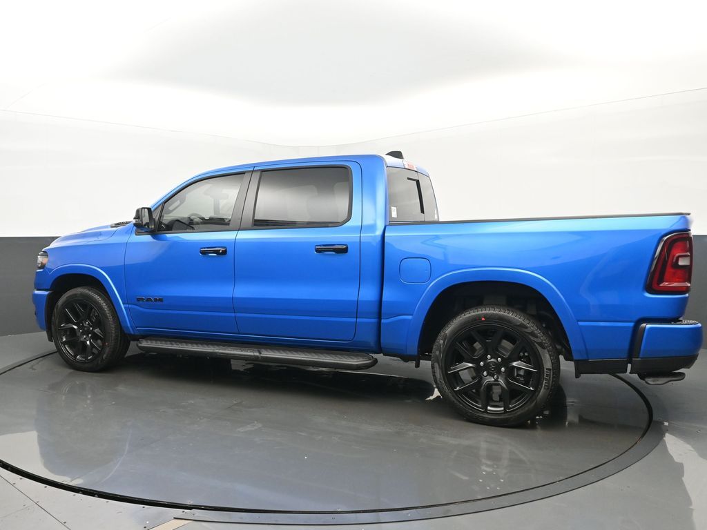 2025 Ram 1500 Laramie photo 3