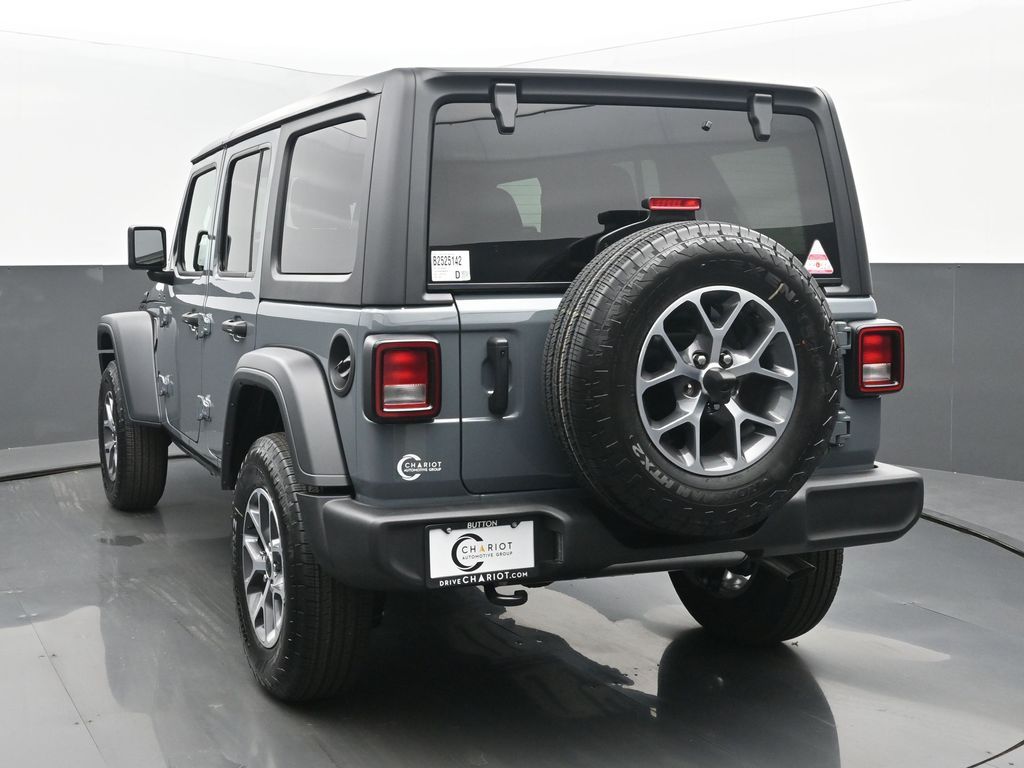 2025 Jeep Wrangler Sport S photo 4