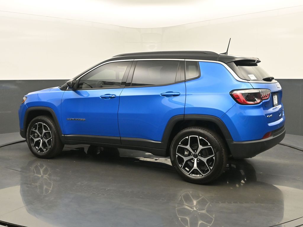 2025 Jeep Compass Limited photo 3