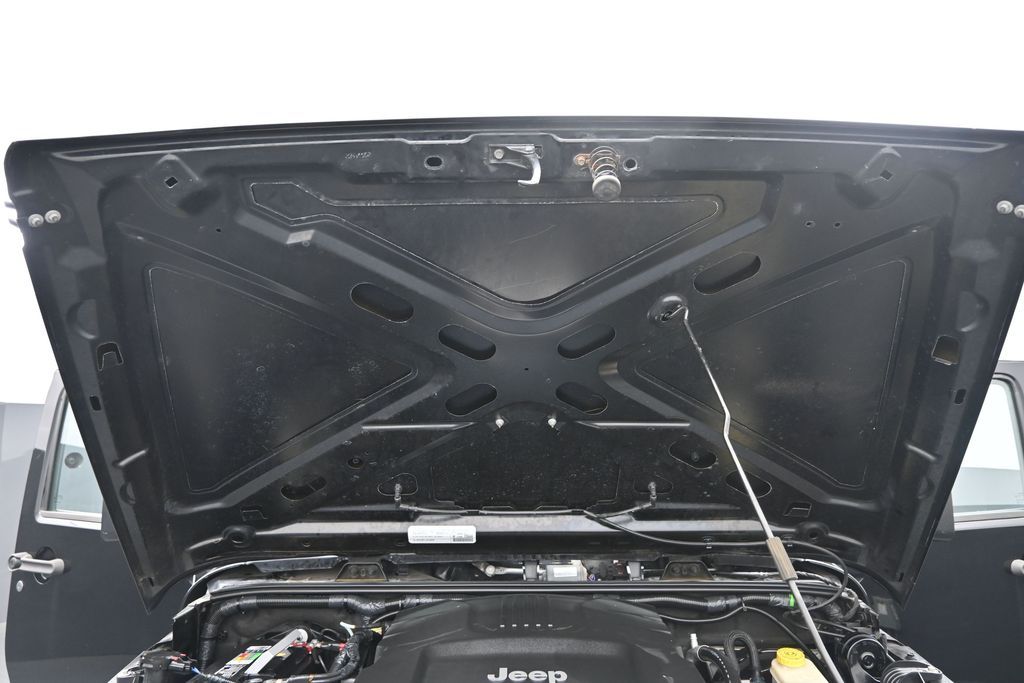 2015 Jeep Wrangler Sport - Photo 29