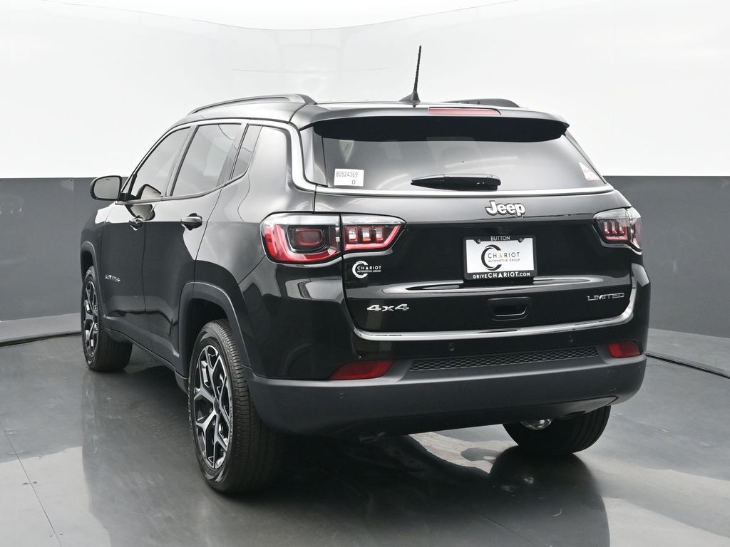 2025 Jeep Compass Limited photo 4