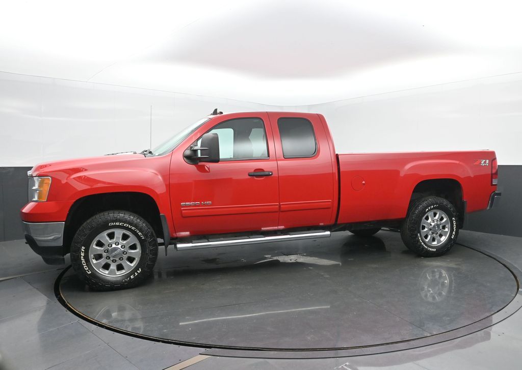 2013 Gmc Sierra SLE photo 2