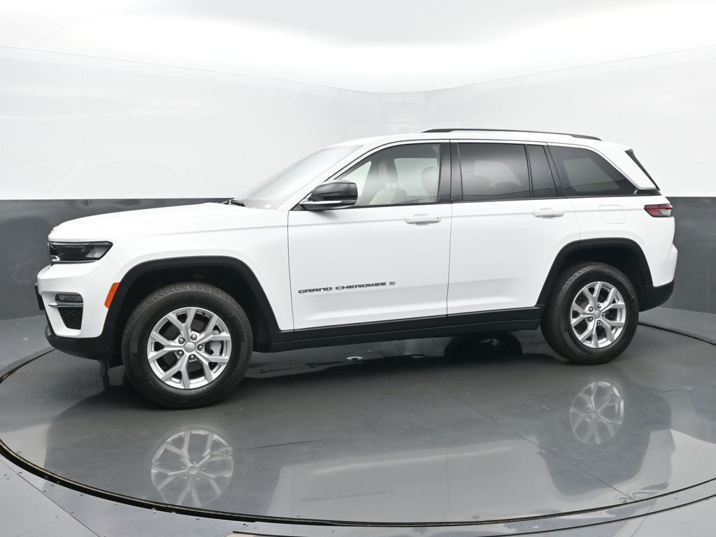 Used 2023 Jeep Grand Cherokee Limited with VIN 1C4RJHBG3PC580737 for sale in Kokomo, IN