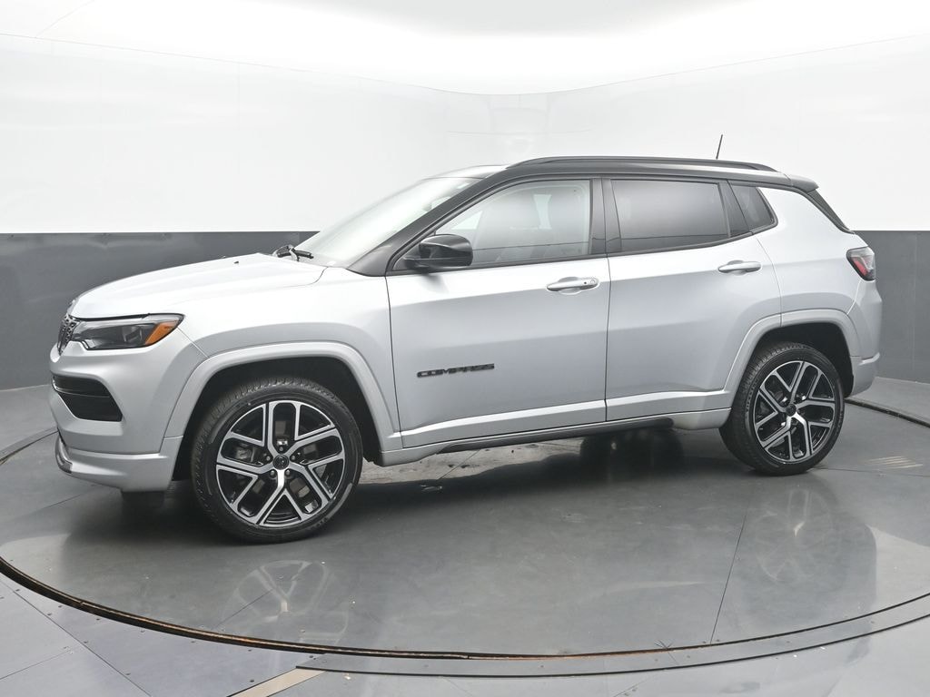Used 2025 Jeep Compass Limited SUV
