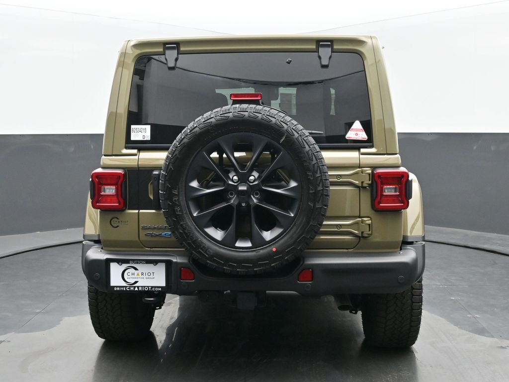 2025 Jeep Wrangler Sahara 4xe photo 4