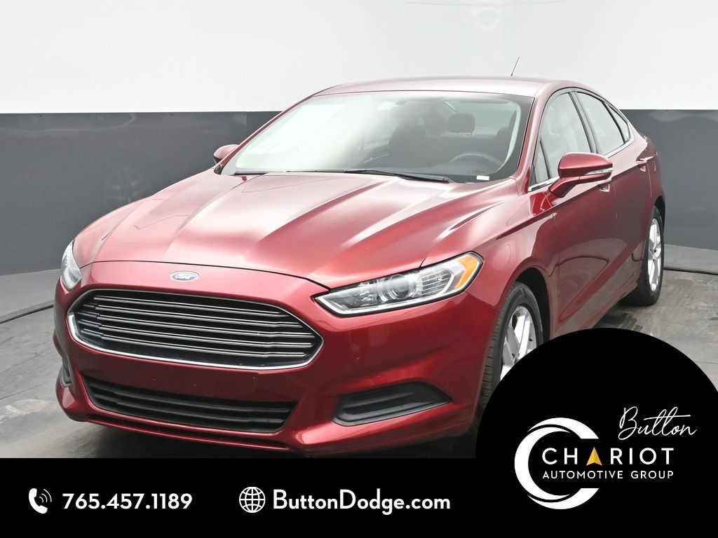 2016 Ford Fusion SE's photo