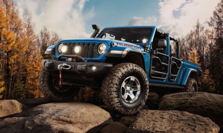 2025 Jeep Gladiator Exterior Offroad On Rocks
