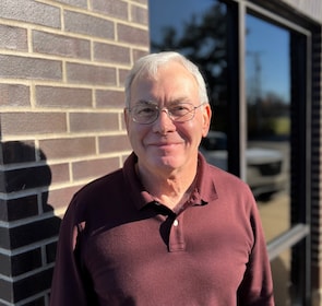 Staff member ED HAUSER from ID_5b7082f96e25