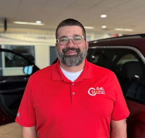 Staff member SHANE RUBLE from ID_5b7082f96e25