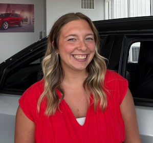 Staff member ARIANA MOORE from ID_24dd5bf02145