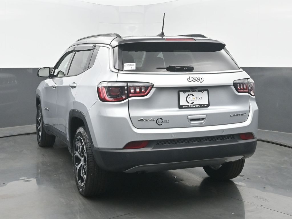 Used 2024 Jeep Compass Limited SUV