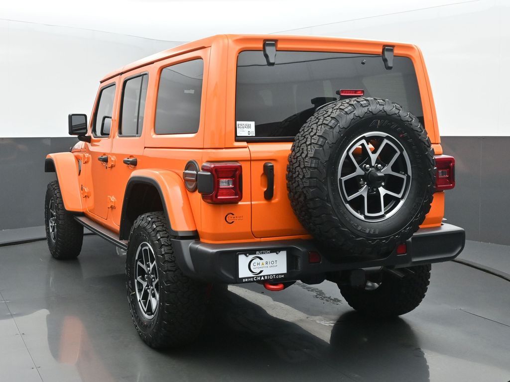 2025 Jeep Wrangler Rubicon photo 4