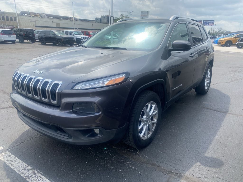 Used 2014 Jeep Cherokee Latitude with VIN 1C4PJMCS5EW138590 for sale in Kokomo, IN