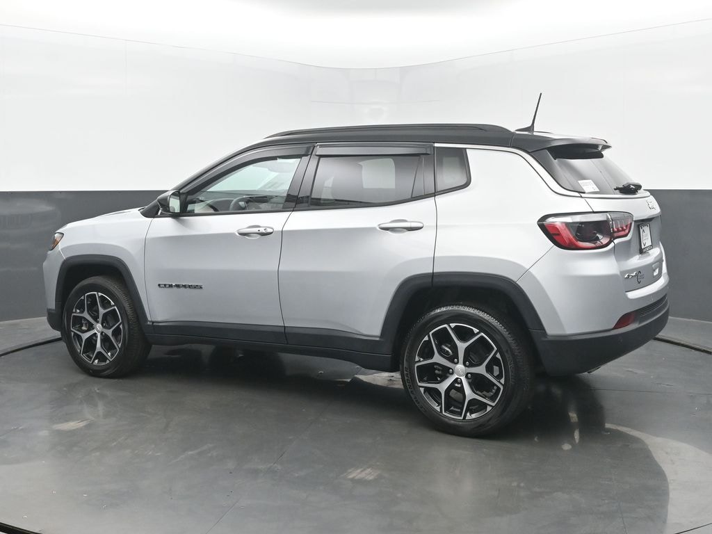 Used 2024 Jeep Compass Limited SUV