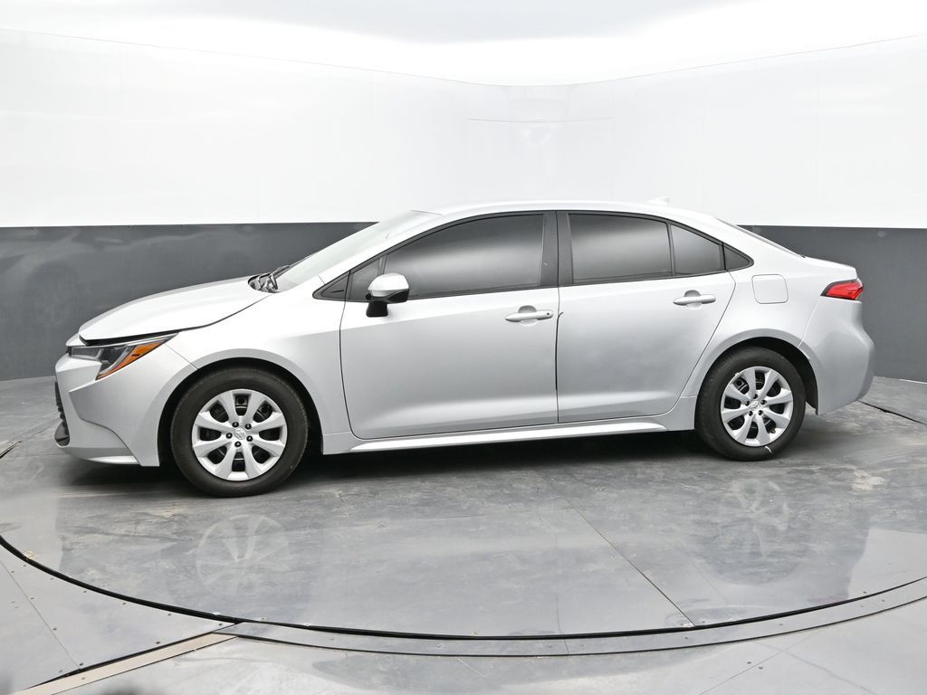 Used 2023 Toyota Corolla LE with VIN 5YFB4MDE6PP059533 for sale in Kokomo, IN