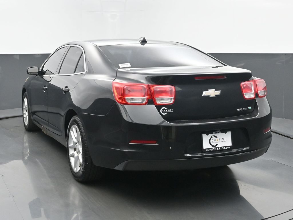 2013 Chevrolet Malibu 1LT Eco photo 2