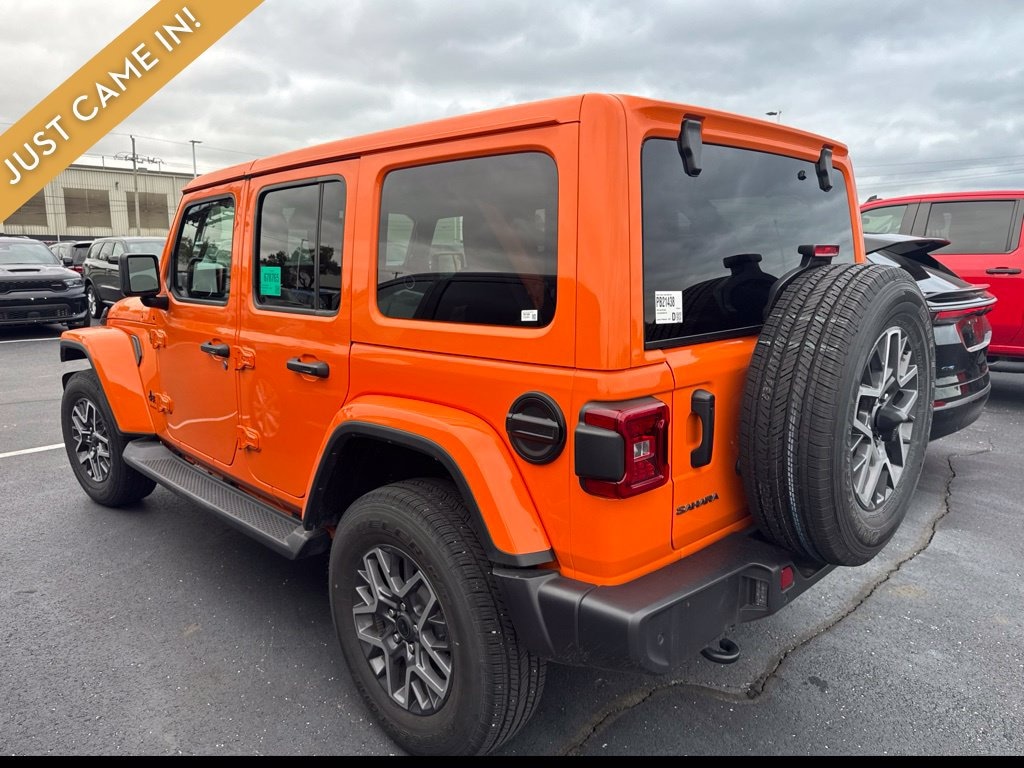 Used 2025 Jeep Wrangler Sahara SUV