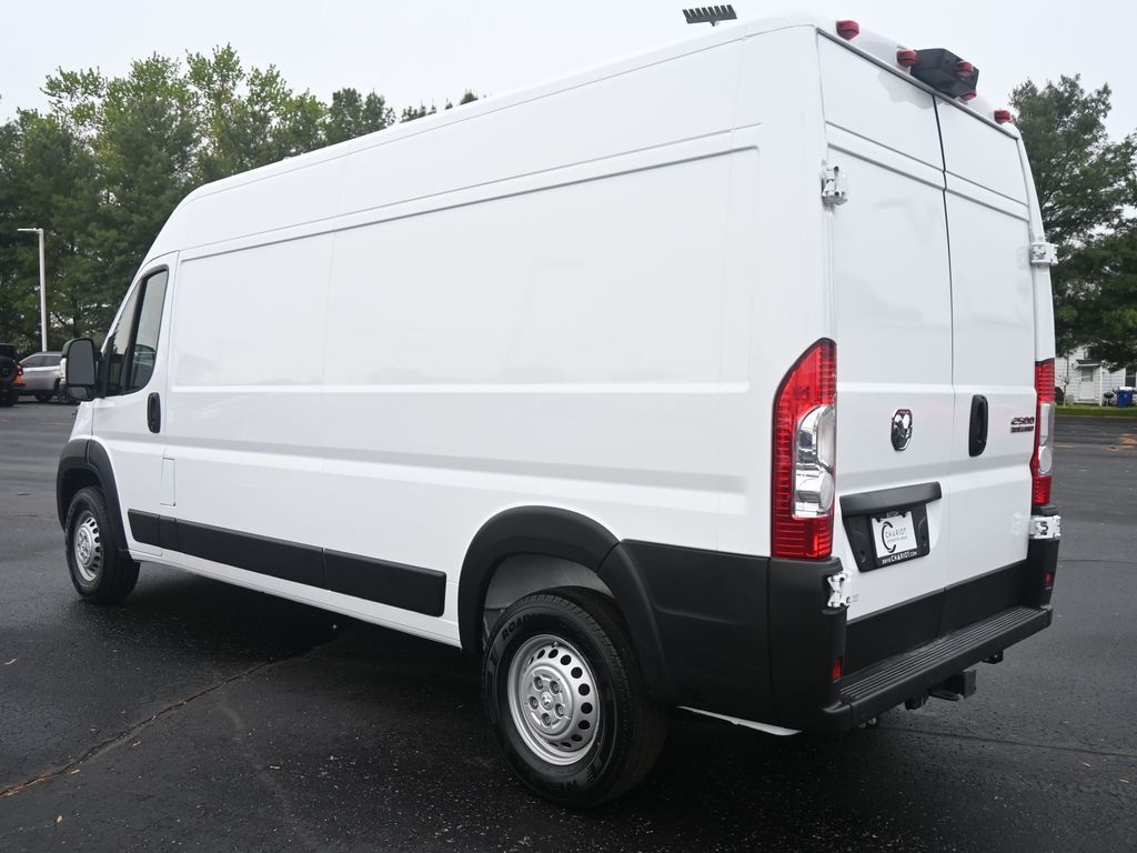 2025 Ram ProMaster 2500 photo 3