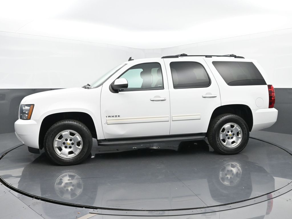 Used 2013 Chevrolet Tahoe LS with VIN 1GNSKAE05DR197726 for sale in Kokomo, IN