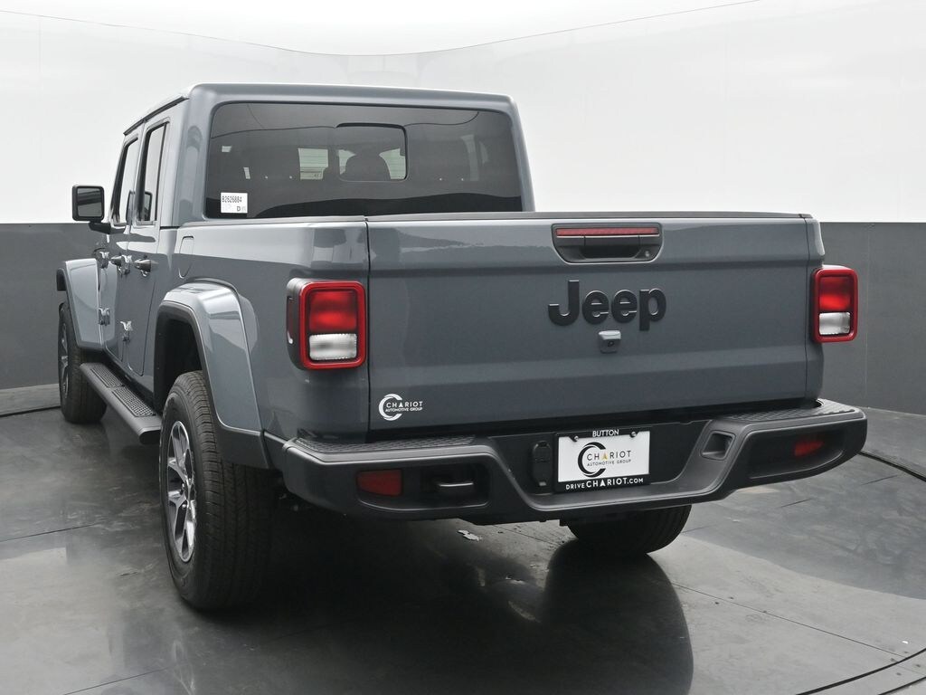 New 2026 Jeep Gladiator Sport S Pickup
